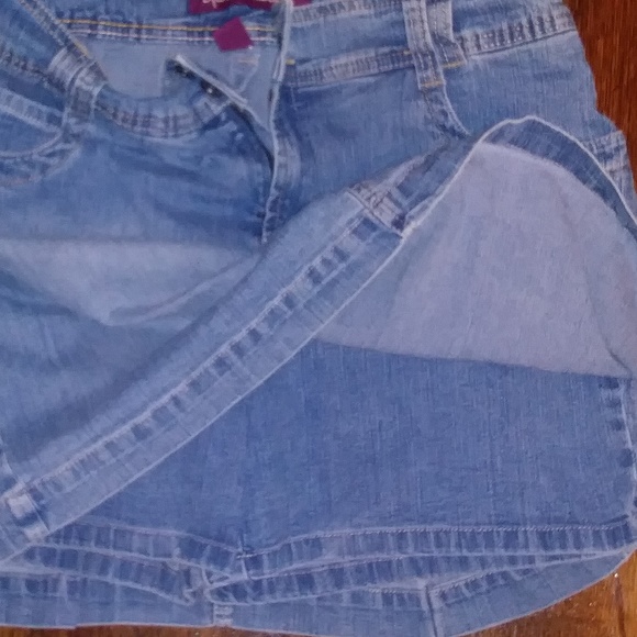 Gloria Vanderbilt skirt denim stretch, size 8 - Picture 3 of 5